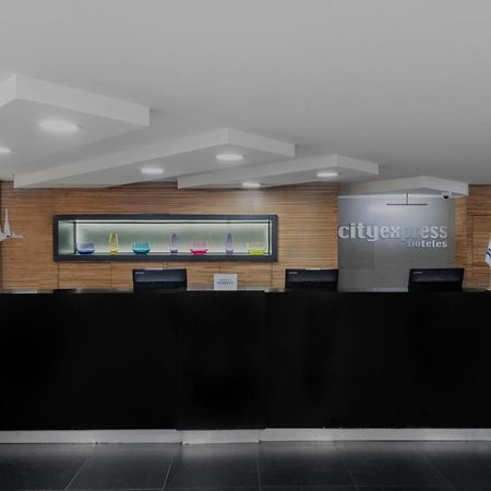 City Express By Marriott Ciudad De Mexico Alameda Exterior photo